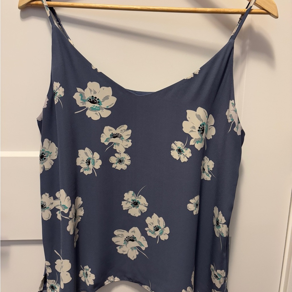 Reitmans Navy Floral Tank Top
